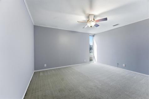 558 E Avenue J Grand Prairie TX 75050