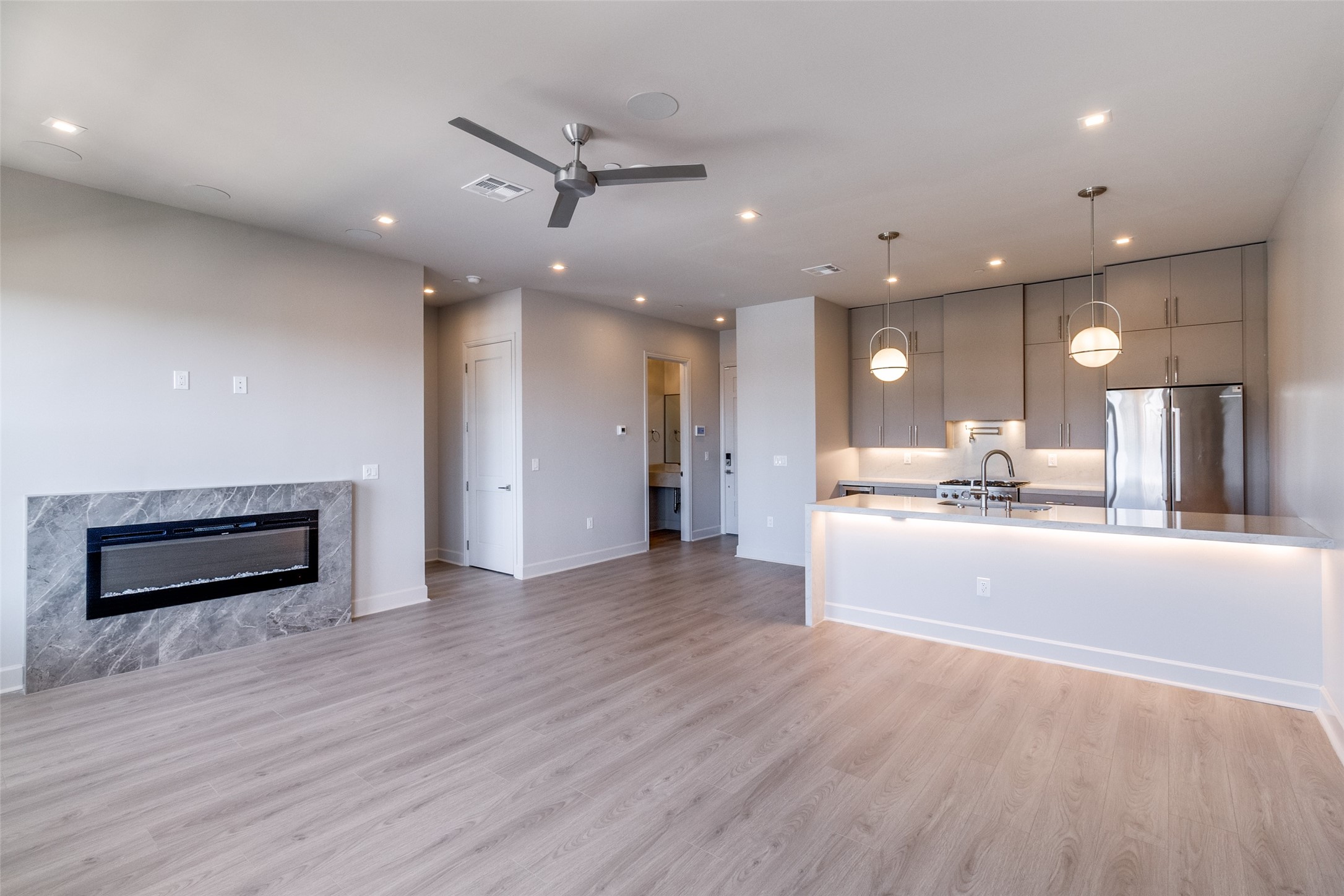 1900 S Ervay Street Dallas TX 75215