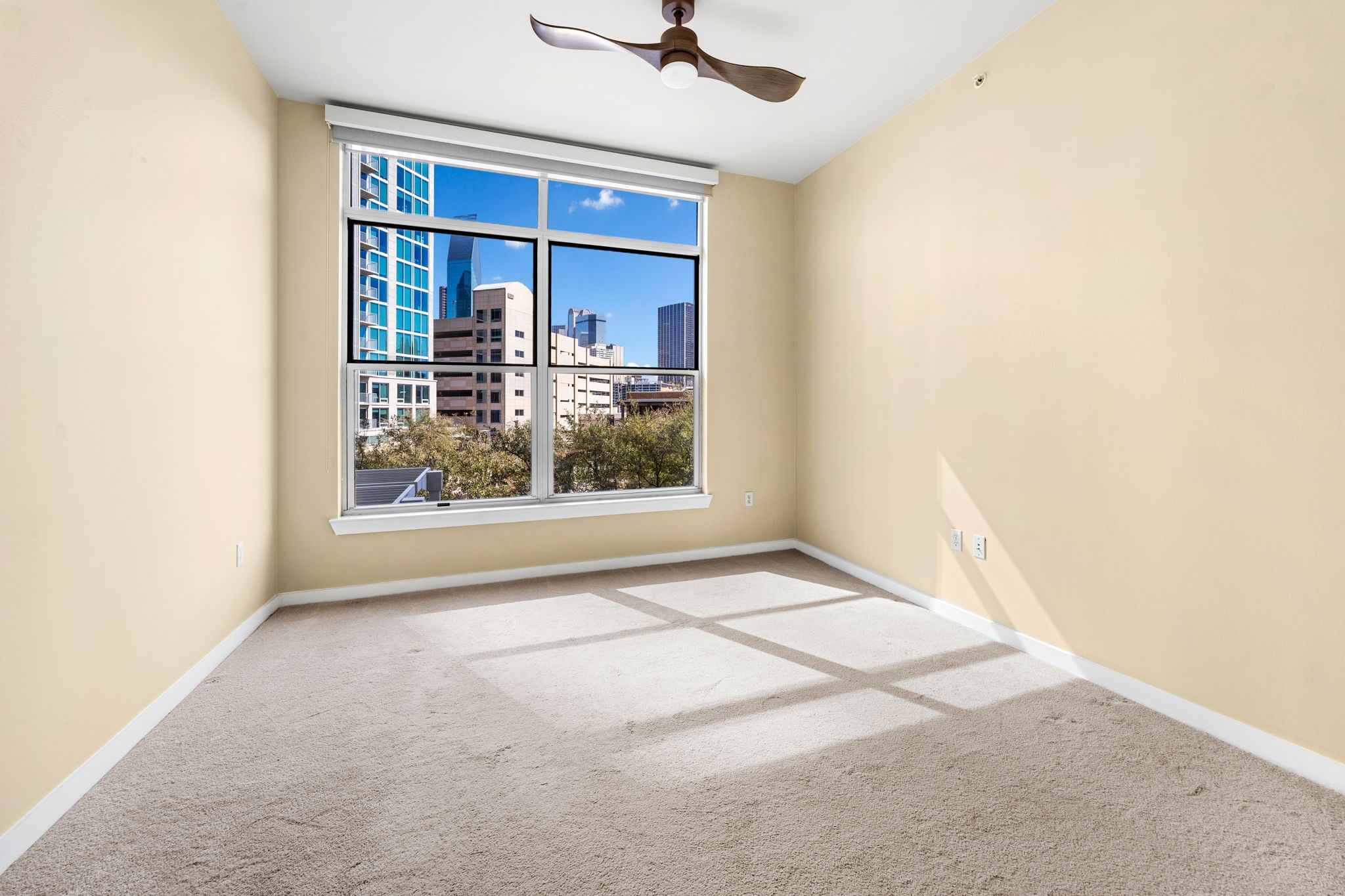 2323 N Houston Street Dallas TX 75219