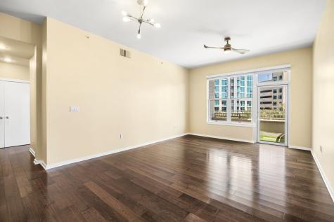 2323 N Houston Street Dallas TX 75219