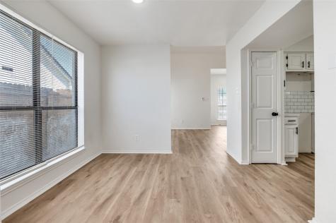 2322 Sherry Street Arlington TX 76014