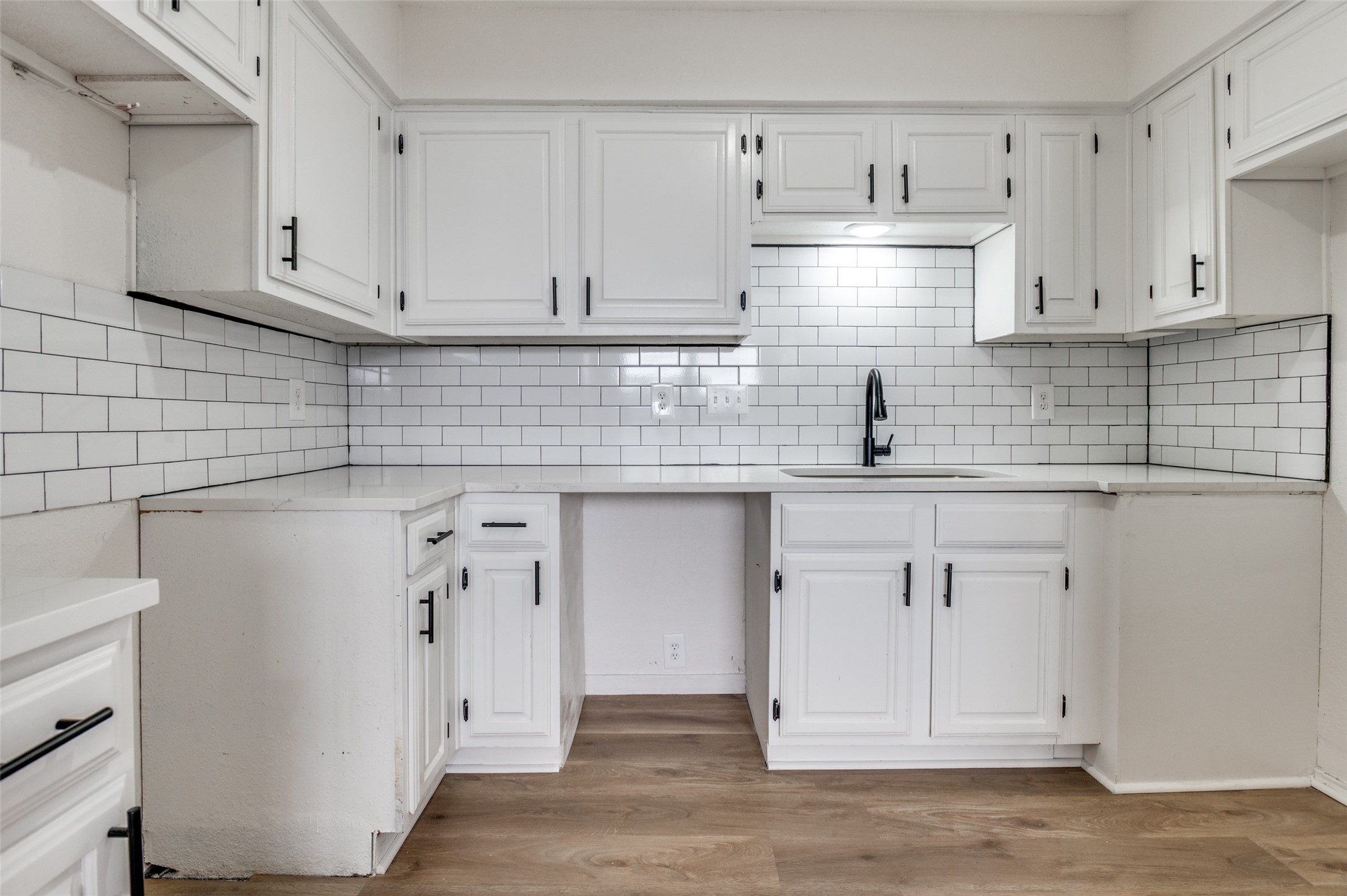 2322 Sherry Street Arlington TX 76014