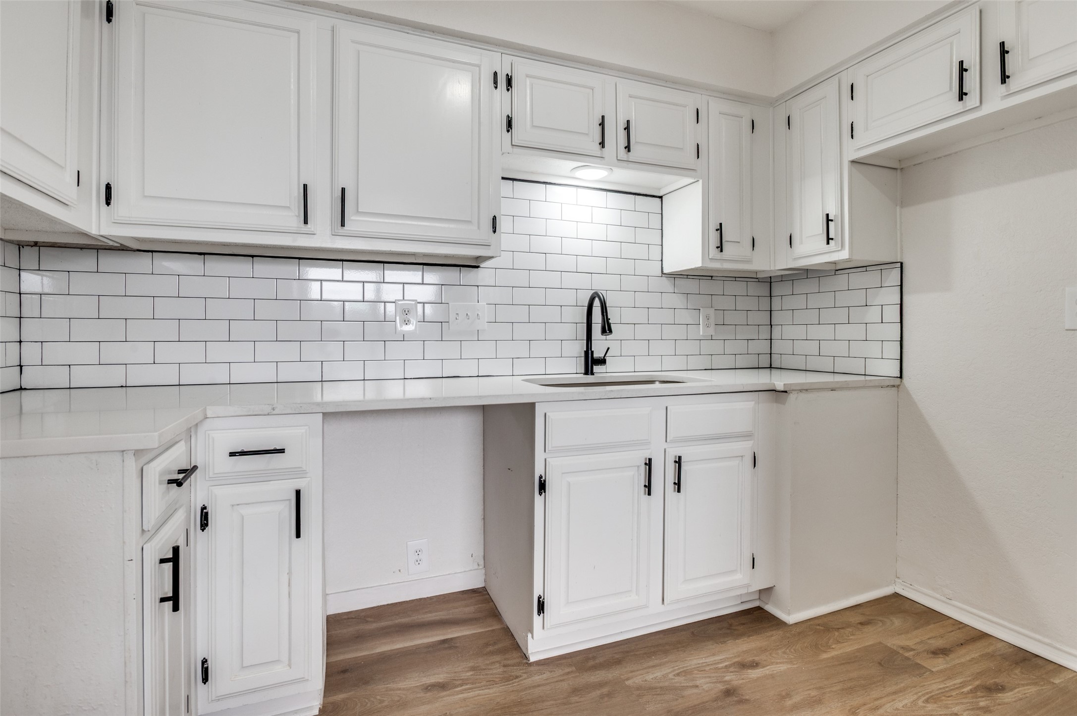 2322 Sherry Street Arlington TX 76014