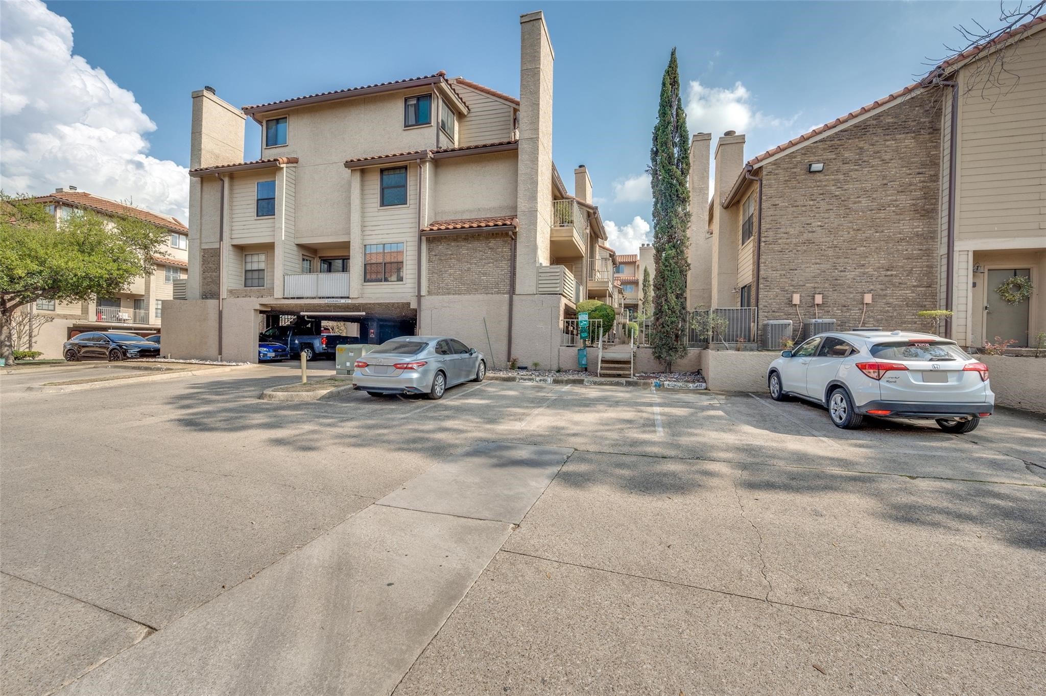 4777 Cedar Springs Road Dallas TX 75219