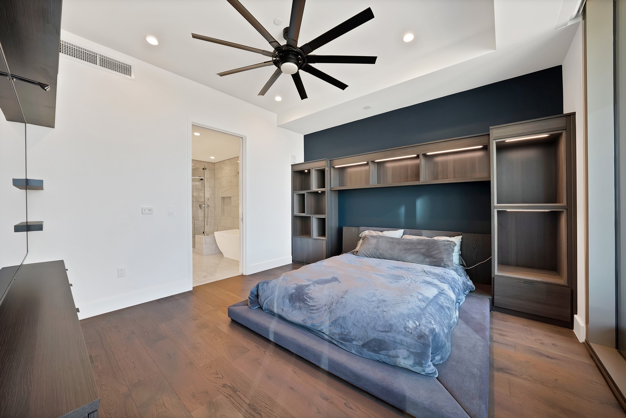 7901 Windrose Avenue Plano TX 75024