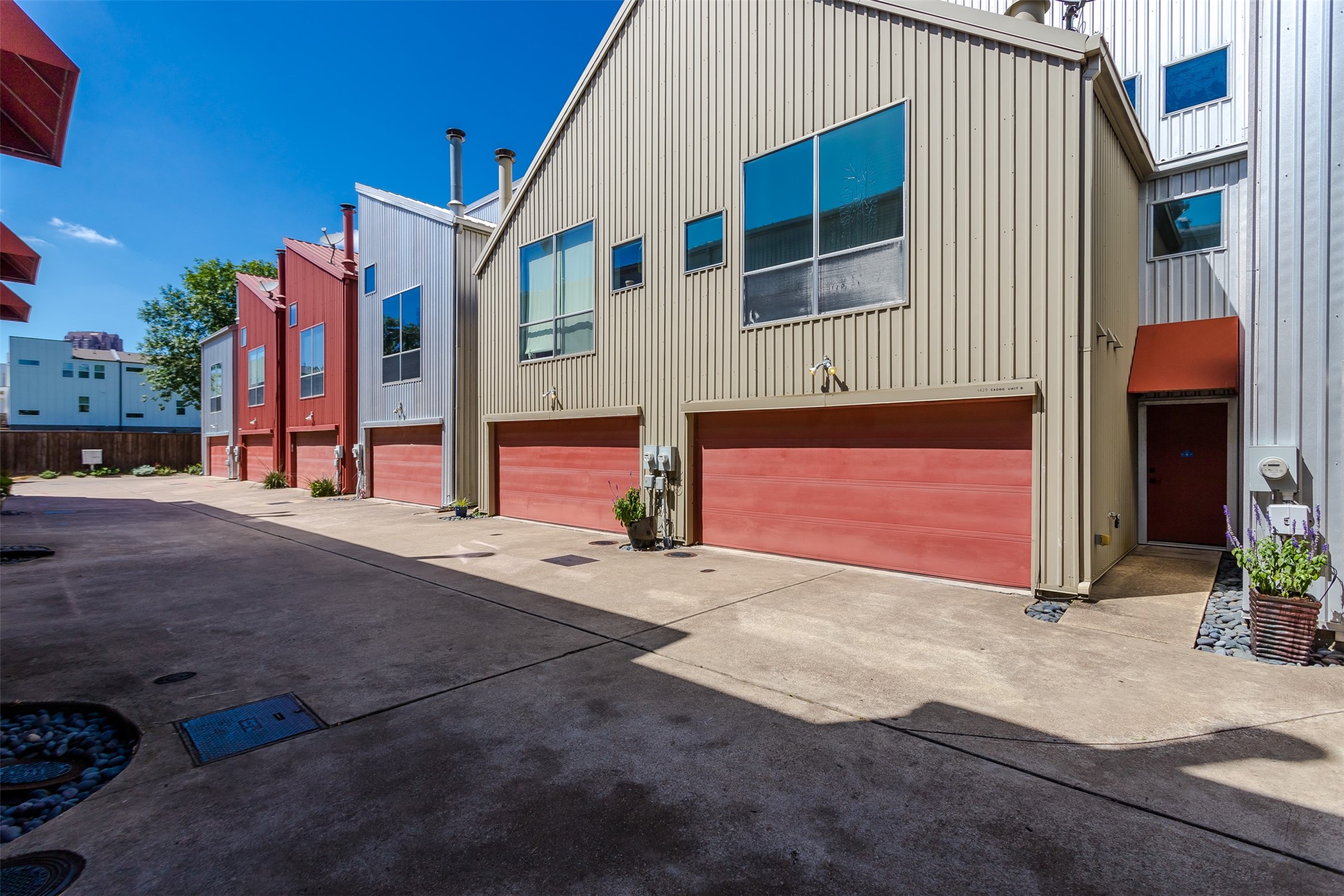 1429 Caddo Street Dallas TX 75204