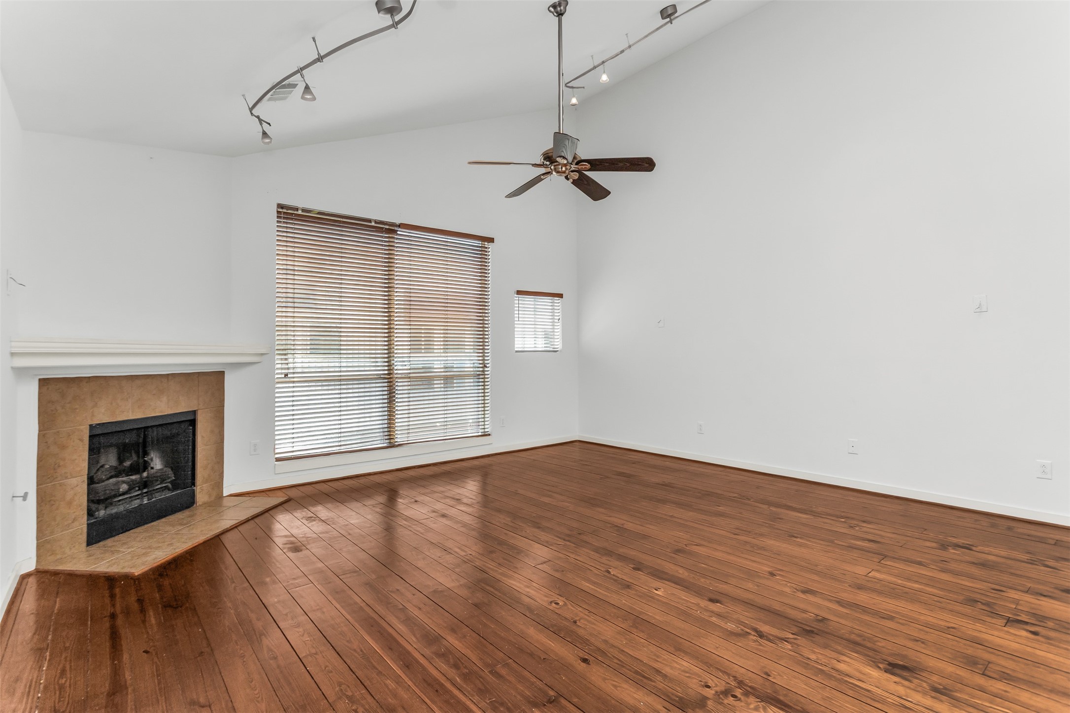 1429 Caddo Street Dallas TX 75204