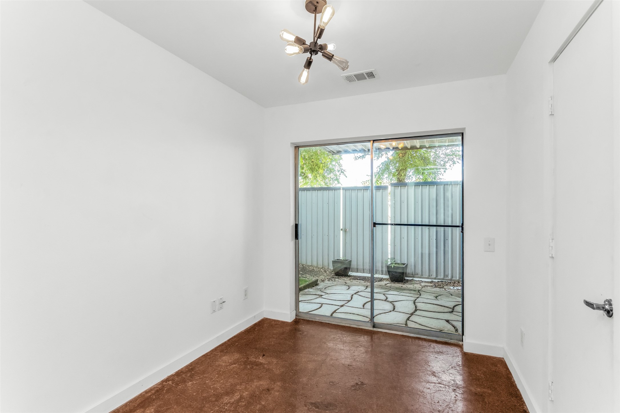 1429 Caddo Street Dallas TX 75204