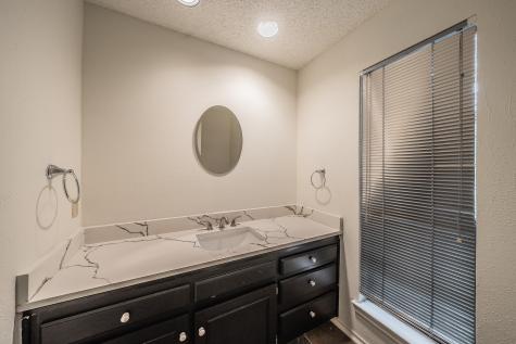 3704 Hulen Park Drive Fort Worth TX 76109