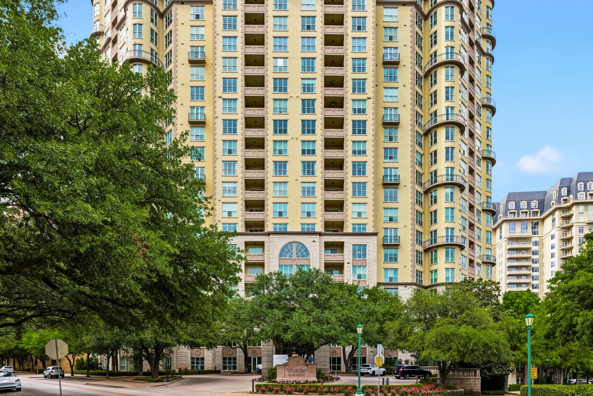 3401 Lee Parkway Dallas TX 75219