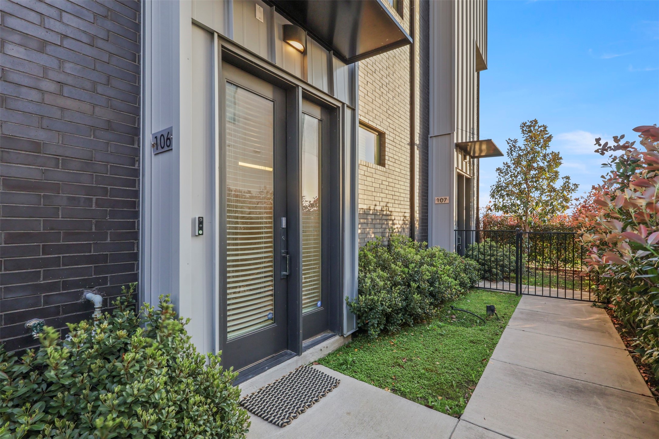 1813 Park Avenue Dallas TX 75215