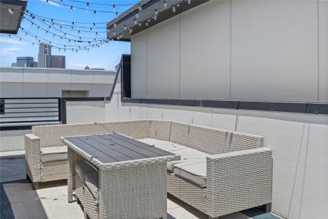 1813 Park Avenue Dallas TX 75215