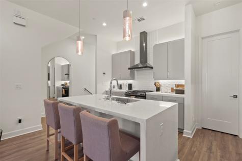 1813 Park Avenue Dallas TX 75215