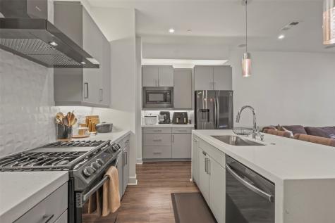 1813 Park Avenue Dallas TX 75215