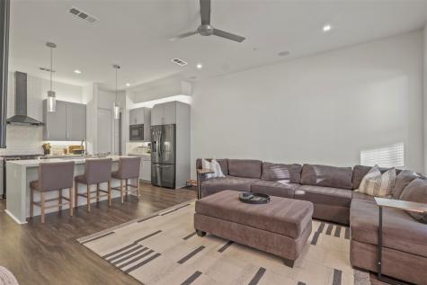 1813 Park Avenue Dallas TX 75215