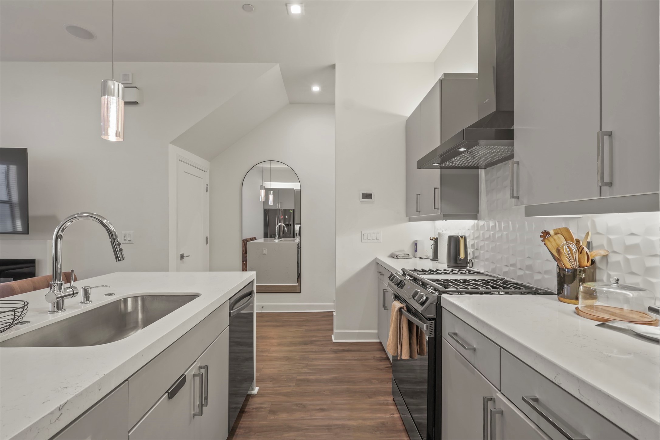 1813 Park Avenue Dallas TX 75215
