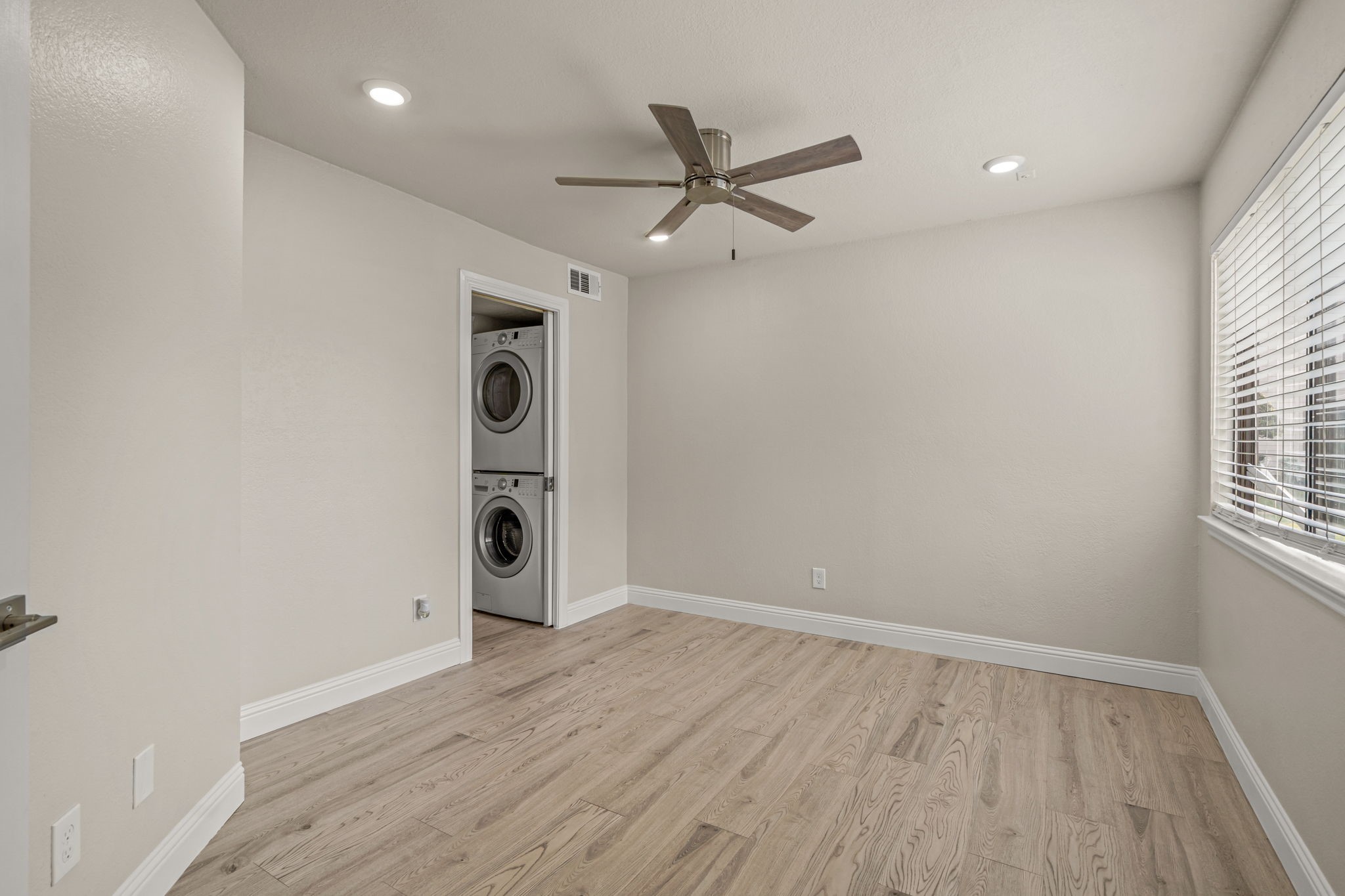2310 Bamboo Drive Arlington TX 76006