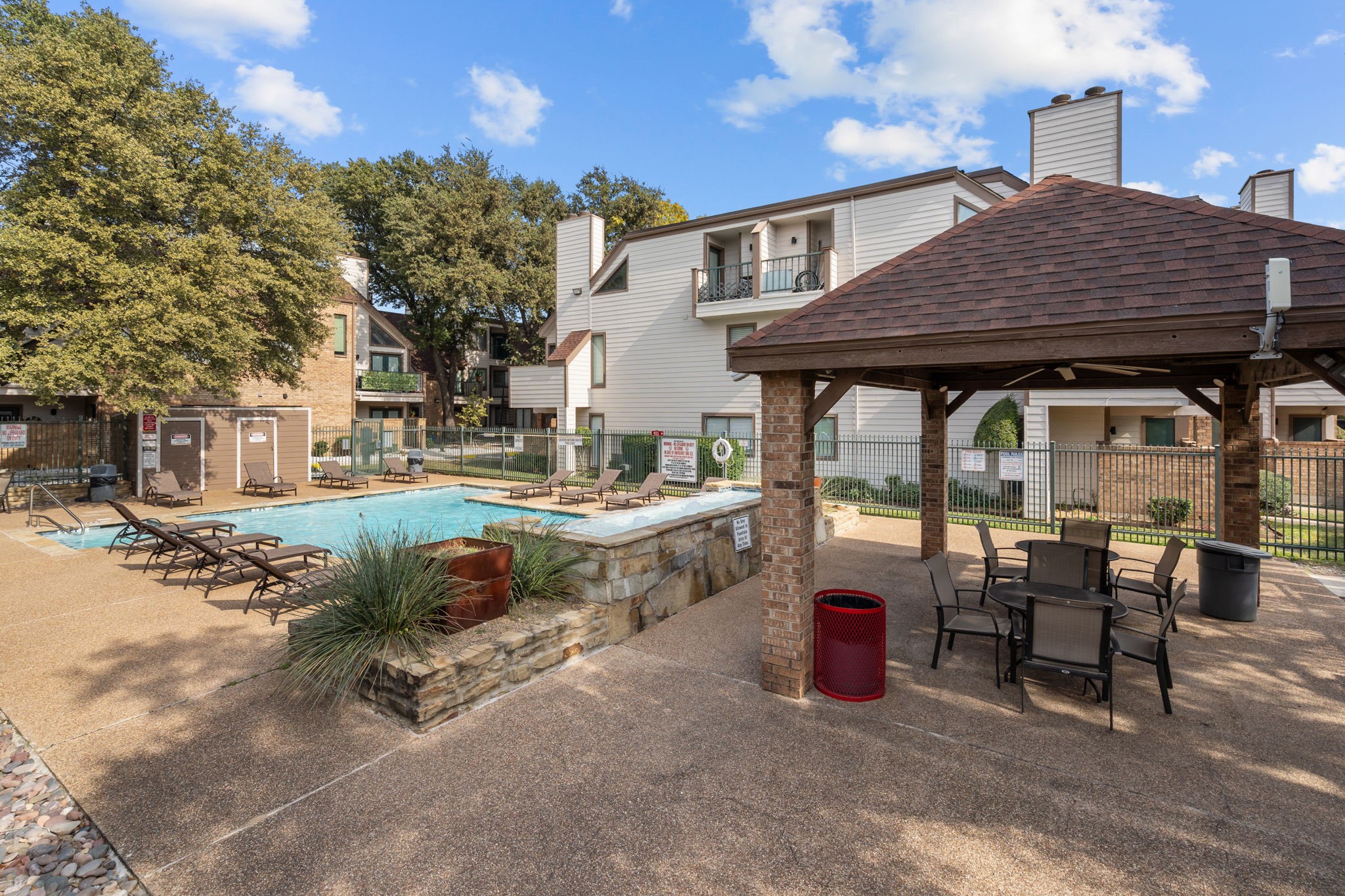 2310 Bamboo Drive Arlington TX 76006