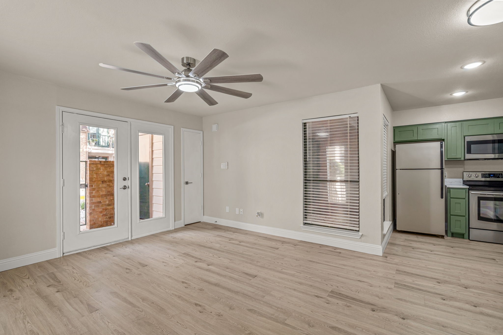 2310 Bamboo Drive Arlington TX 76006