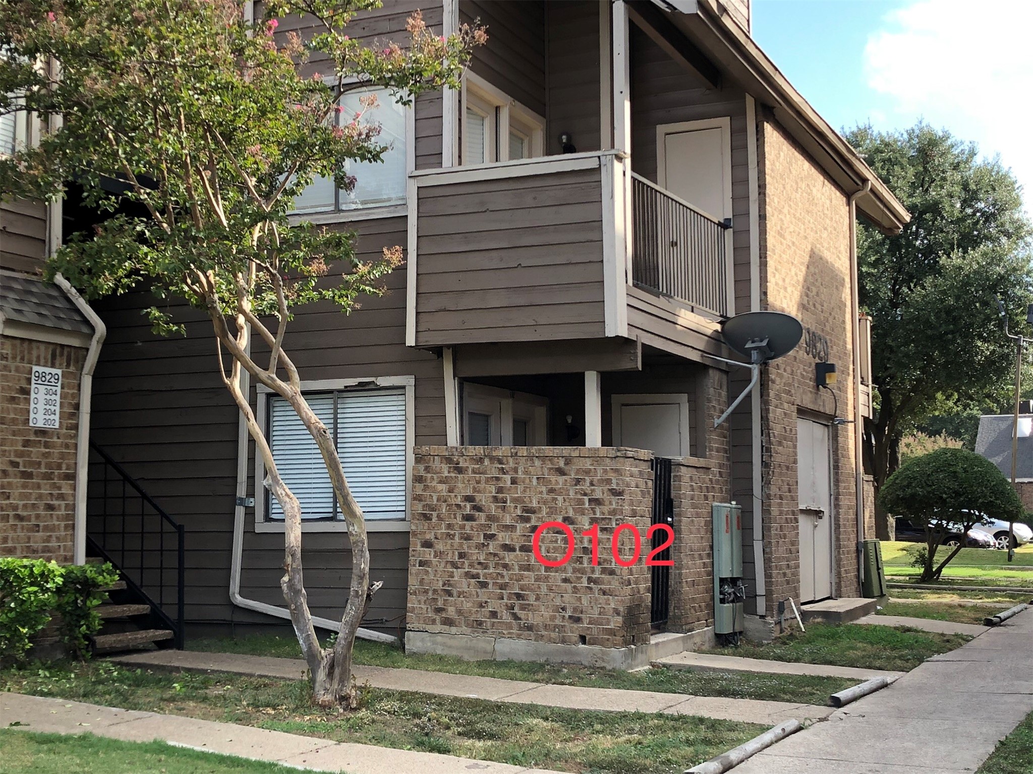 9829 Walnut Street Dallas TX 75243