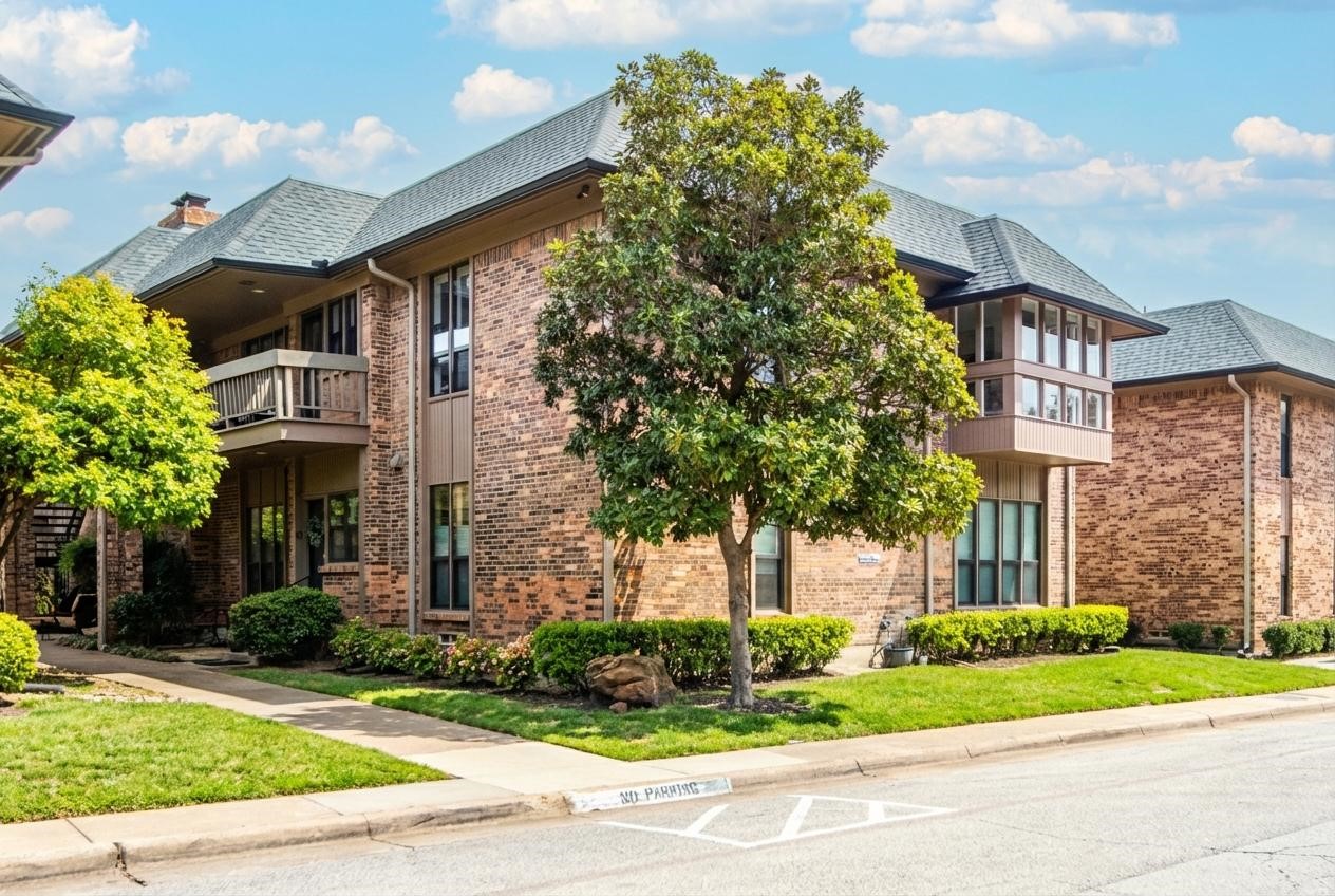 10716 Park Village Place Dallas TX 75230