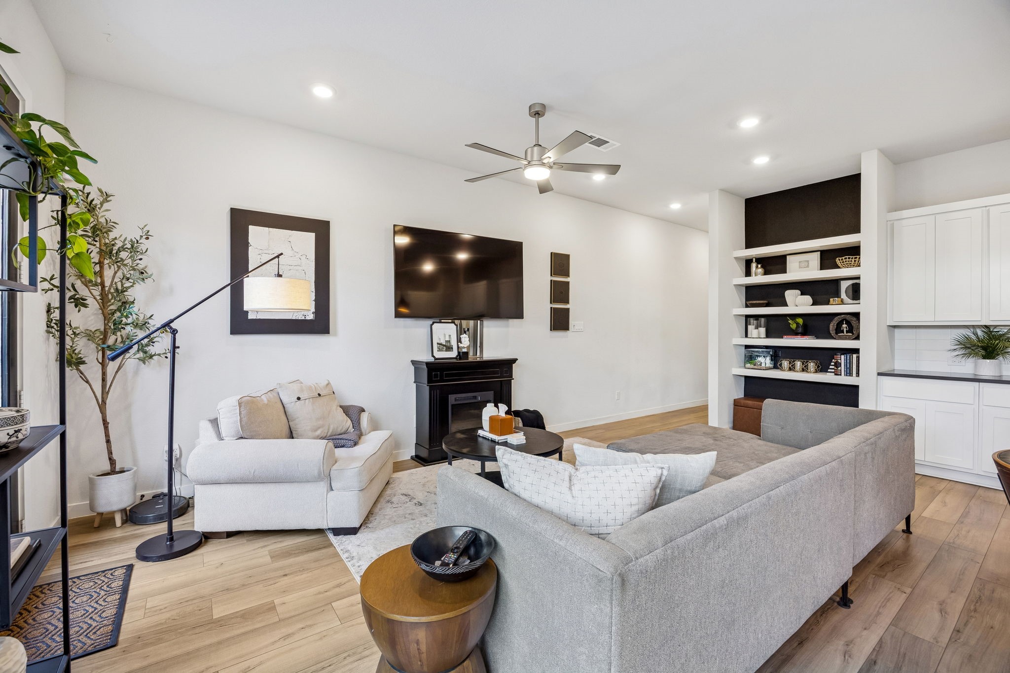 2357 Rook Drive Dallas TX 75211