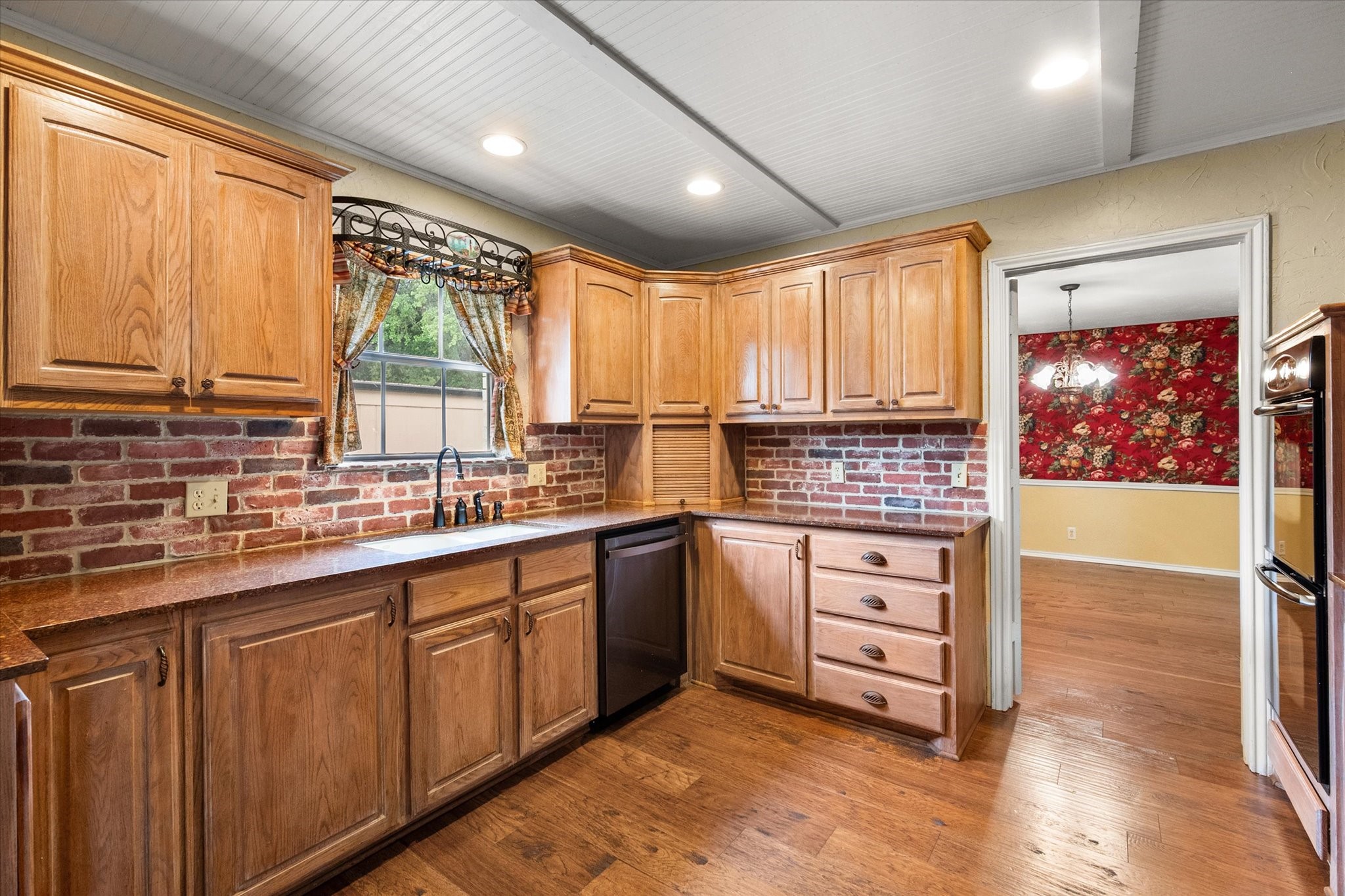 1235 Lexington Square Corsicana TX 75110