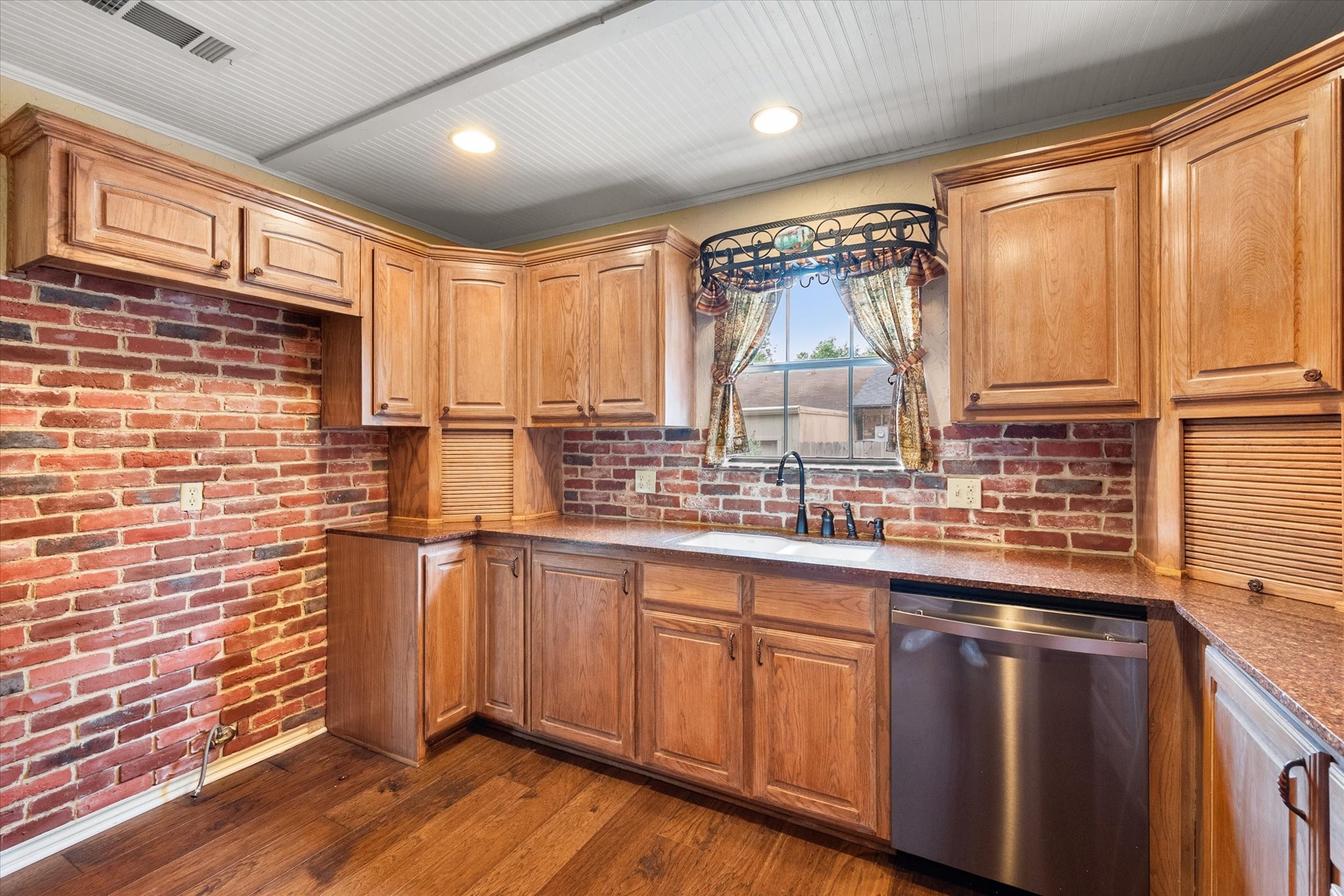 1235 Lexington Square Corsicana TX 75110