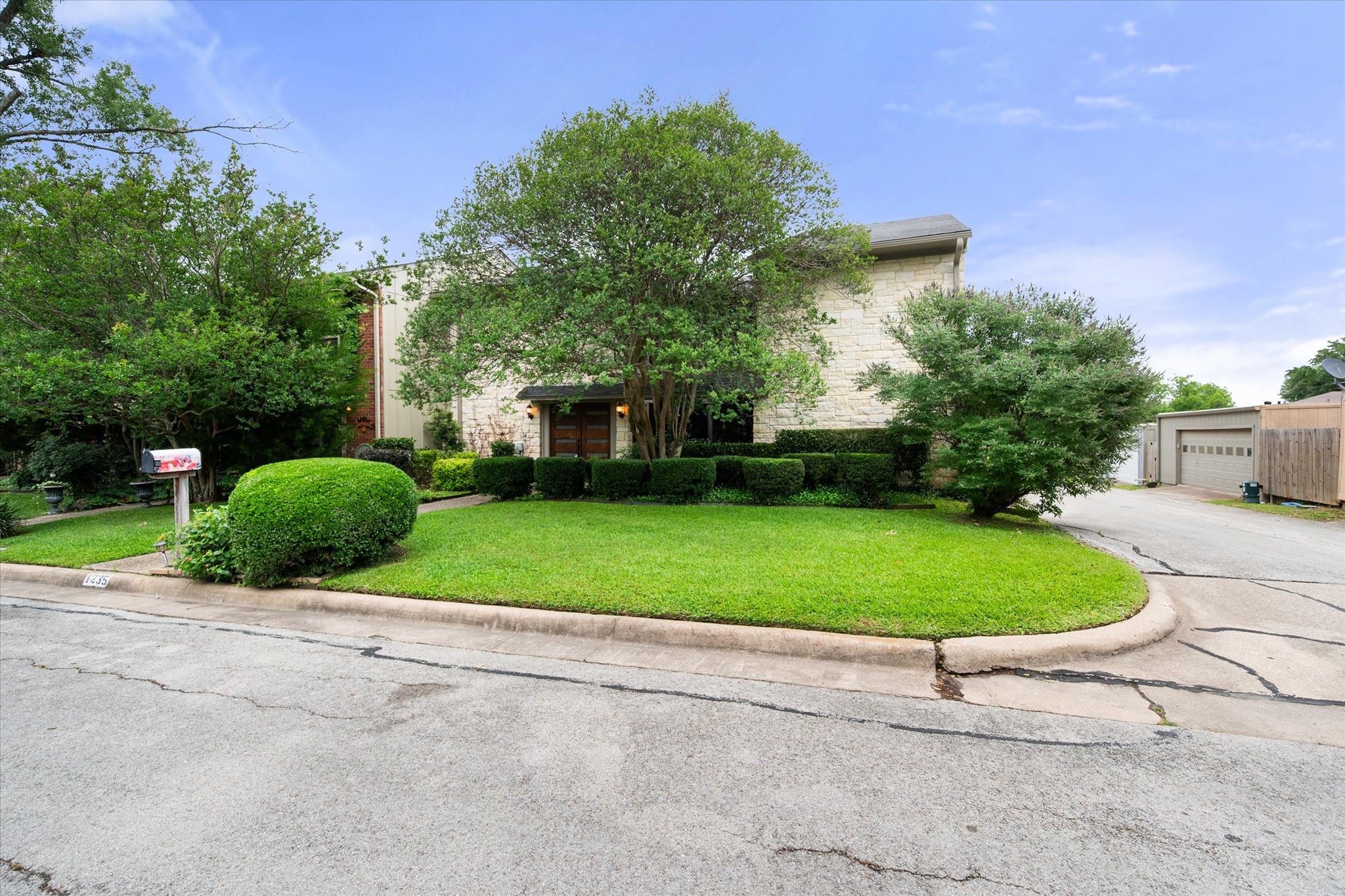1235 Lexington Square Corsicana TX 75110