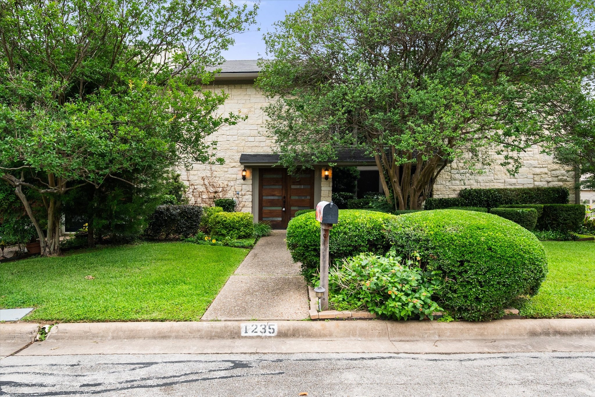 1235 Lexington Square Corsicana TX 75110
