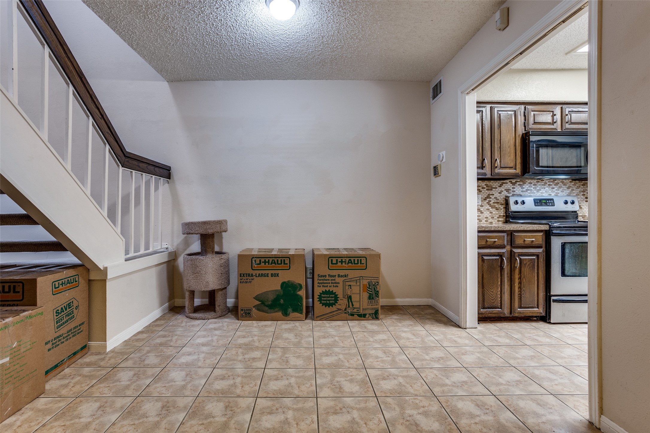 2204 W Park Boulevard Plano TX 75075