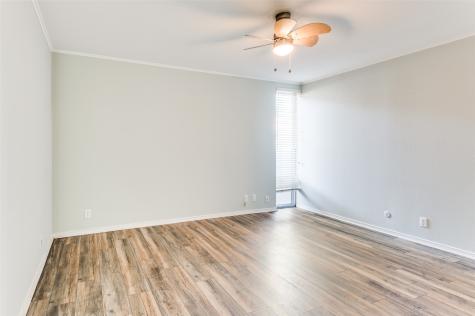 570 E Avenue J Grand Prairie TX 75050