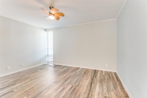 570 E Avenue J Grand Prairie TX 75050