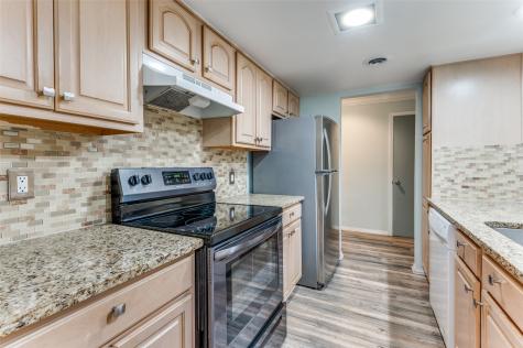 570 E Avenue J Grand Prairie TX 75050