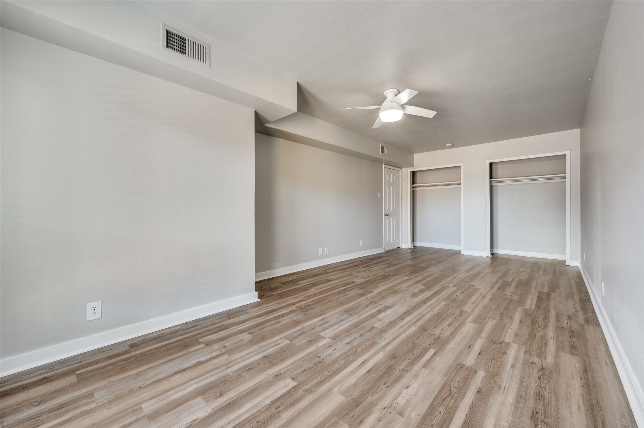 10201 Regal Oaks Drive Dallas TX 75230