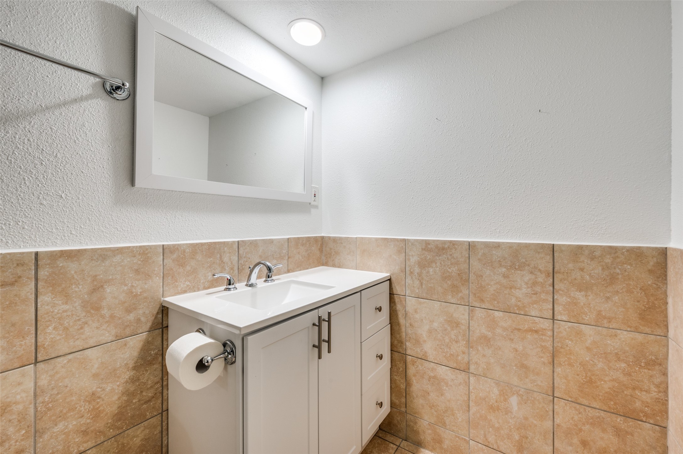 10201 Regal Oaks Drive Dallas TX 75230