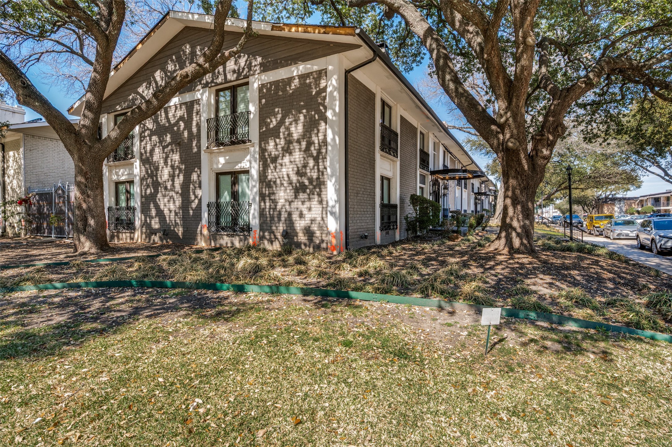 10201 Regal Oaks Drive Dallas TX 75230