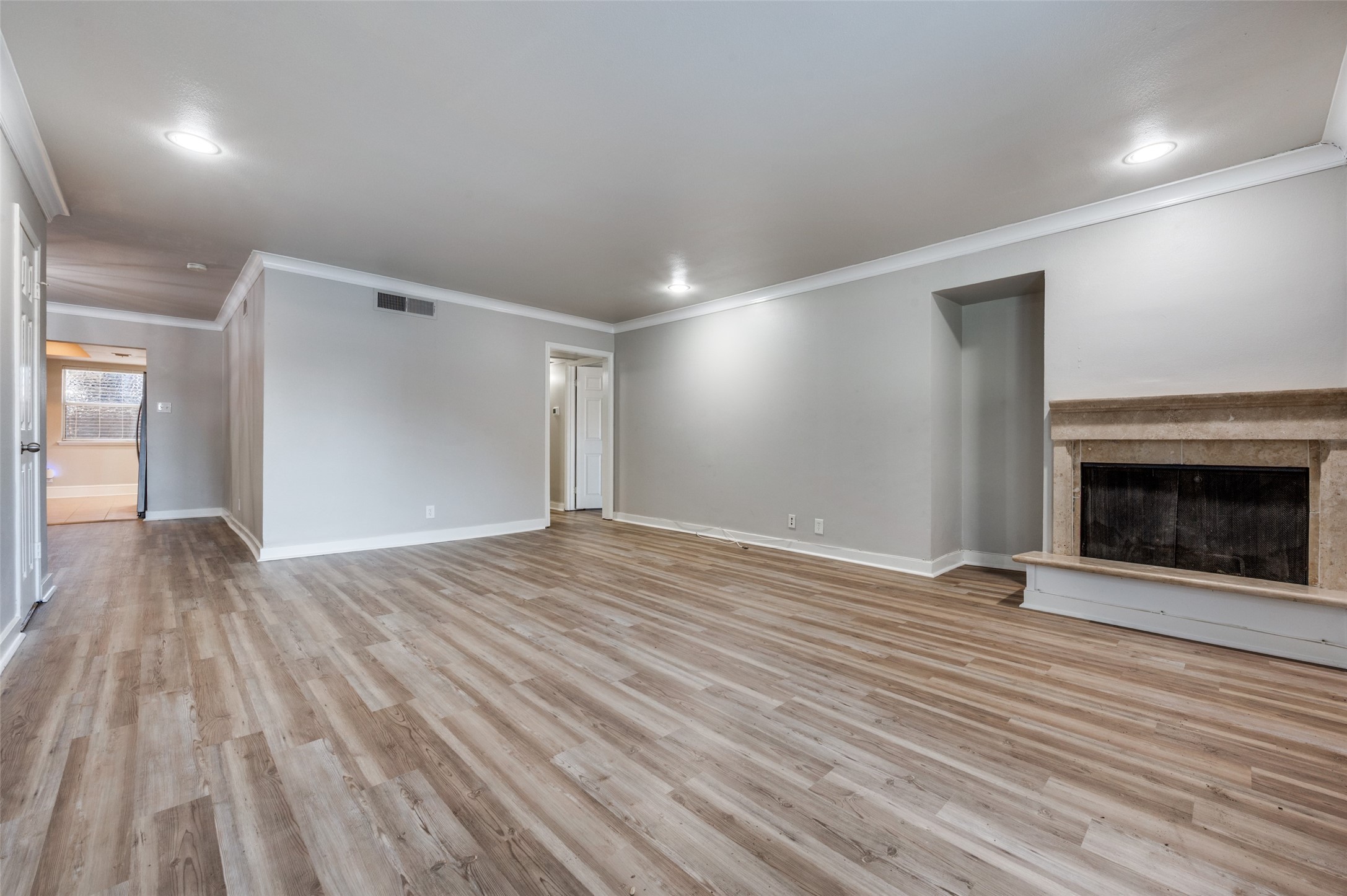 10201 Regal Oaks Drive Dallas TX 75230