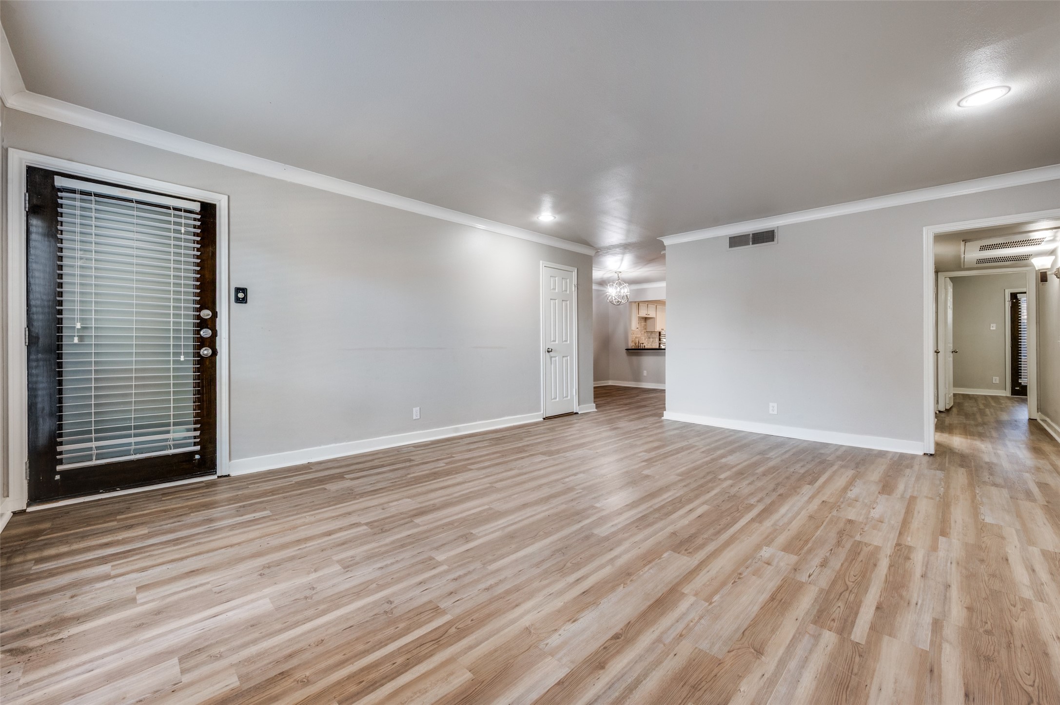 10201 Regal Oaks Drive Dallas TX 75230