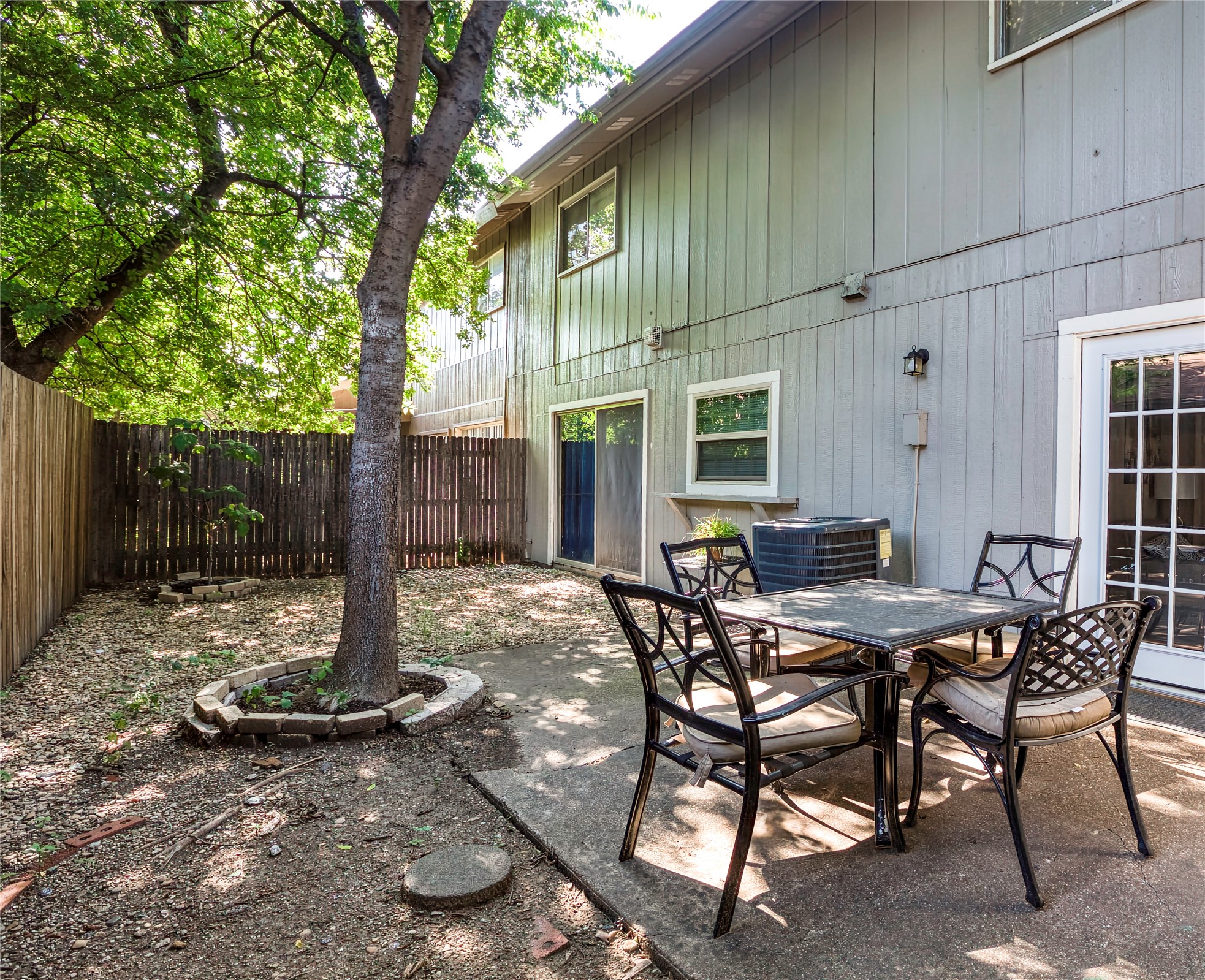 2648 Santa Barbara Drive Grand Prairie TX 75052