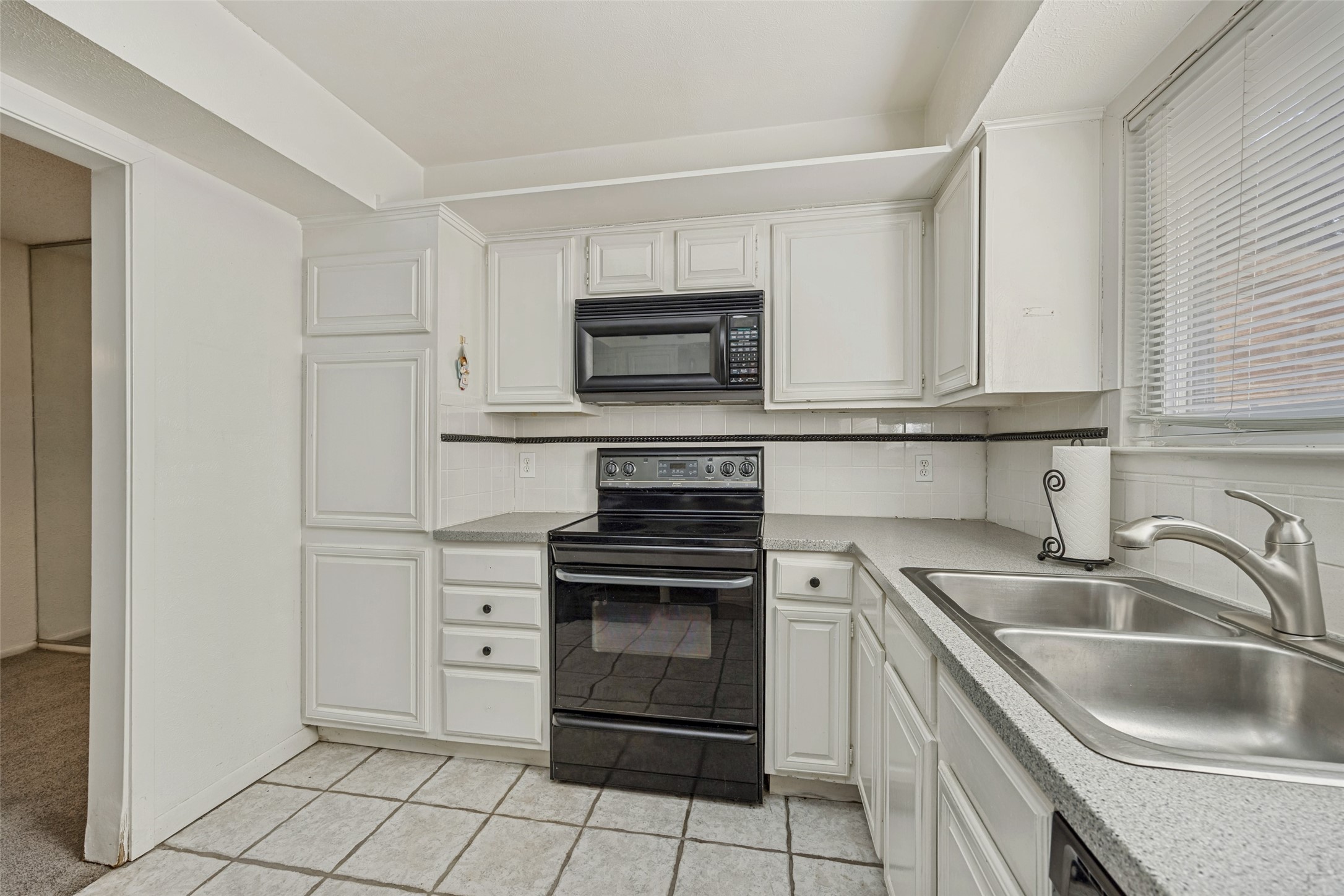 9814 Amberton Parkway Dallas TX 75243