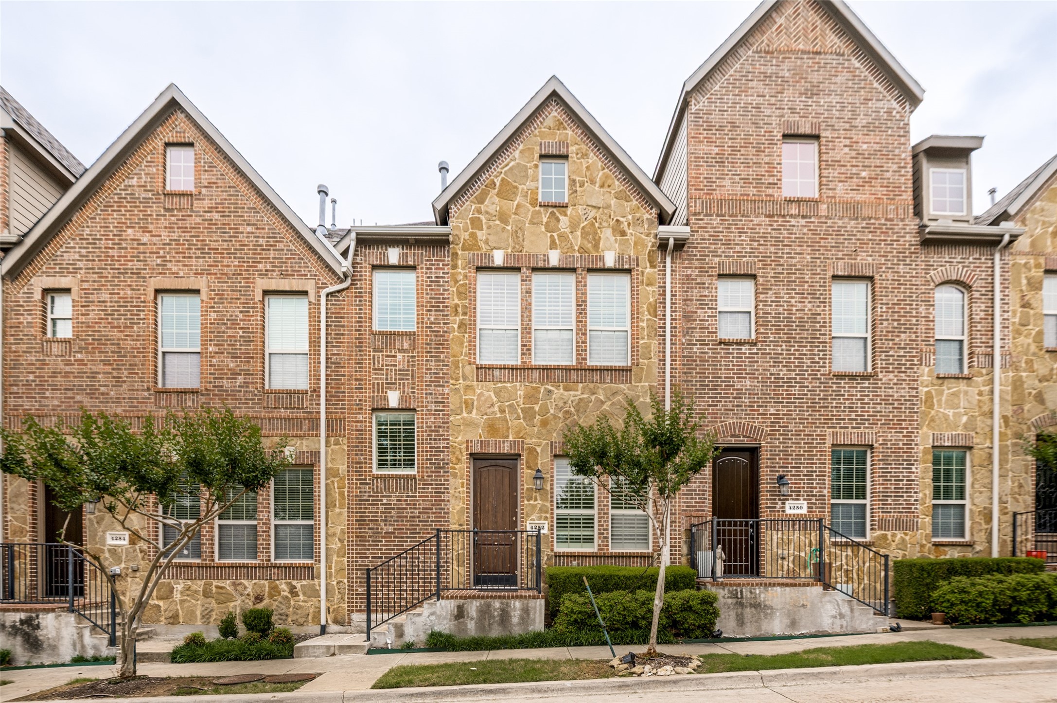 4252 Charles Road Carrollton TX 75010