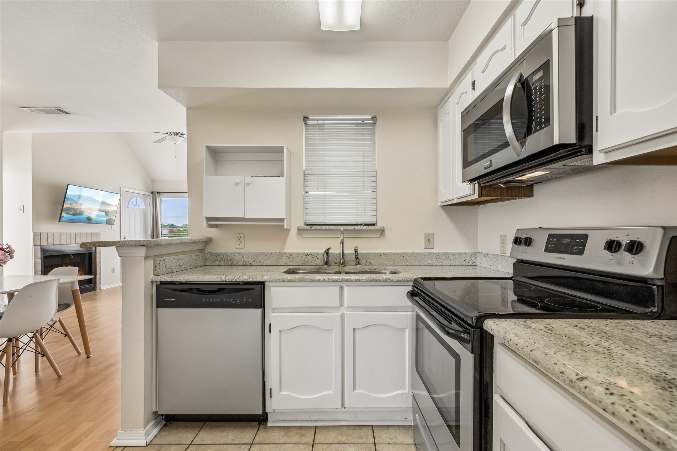 3129 Sondra Drive Fort Worth TX 76107