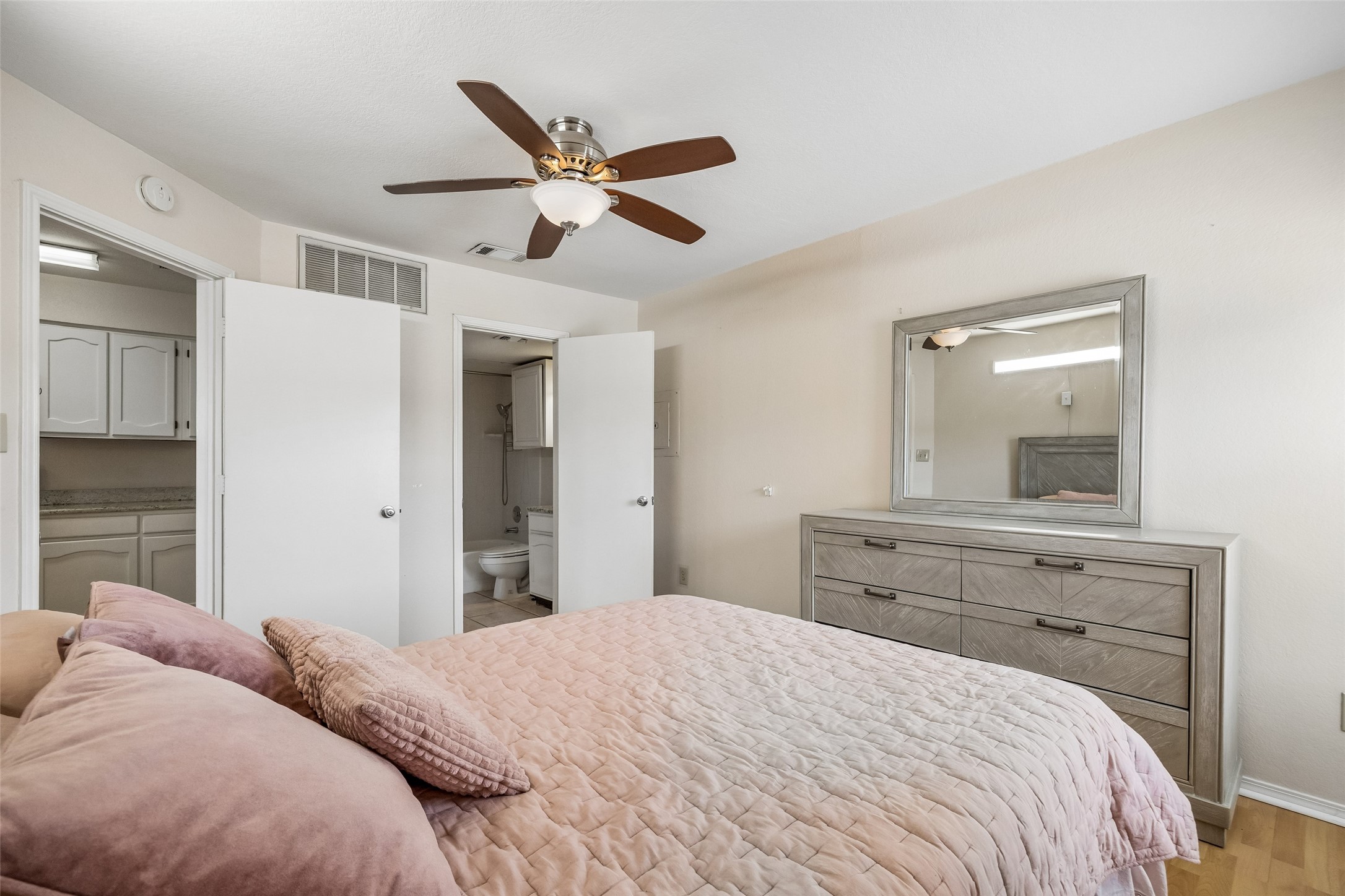 3129 Sondra Drive Fort Worth TX 76107