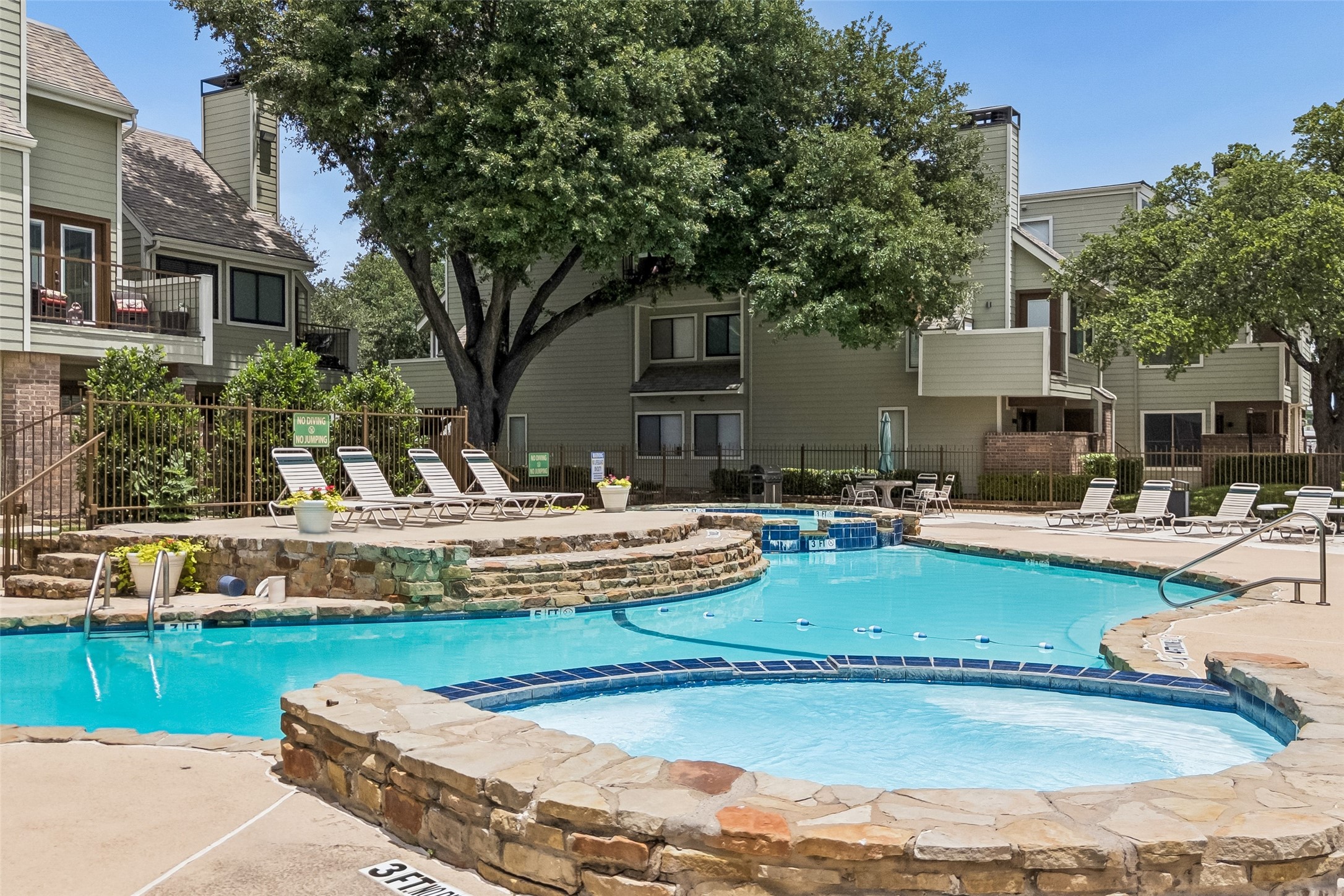 3129 Sondra Drive Fort Worth TX 76107