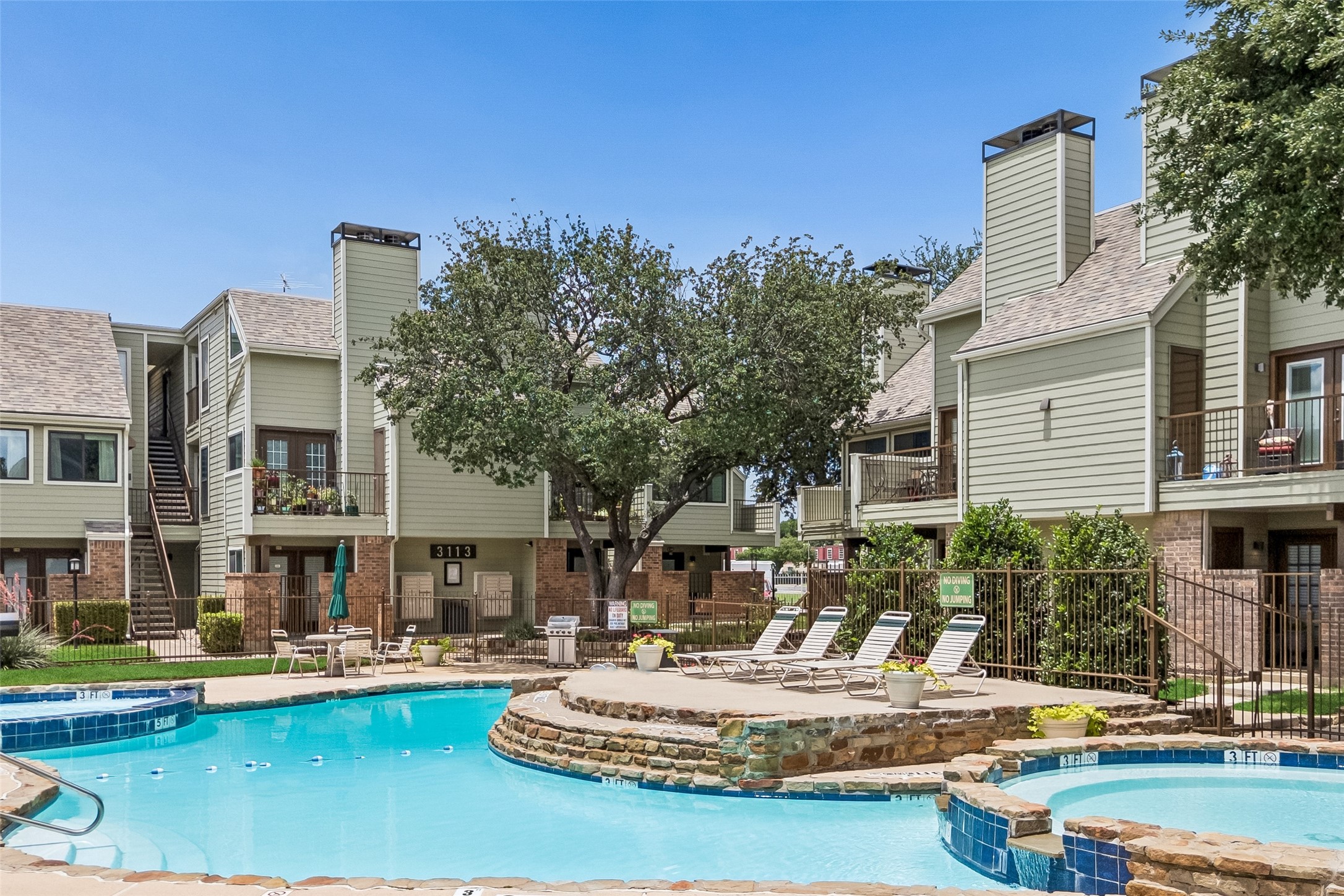 3129 Sondra Drive Fort Worth TX 76107