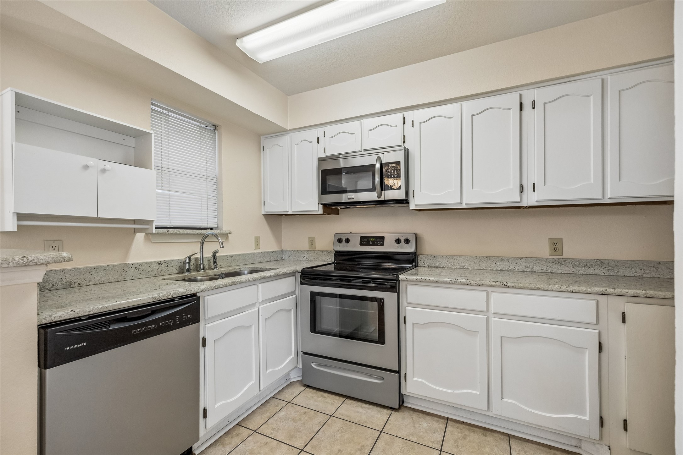 3129 Sondra Drive Fort Worth TX 76107