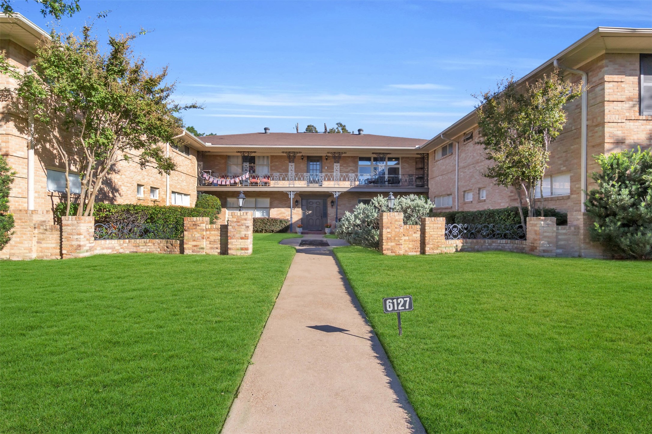 6127 Bandera Avenue Dallas TX 75225