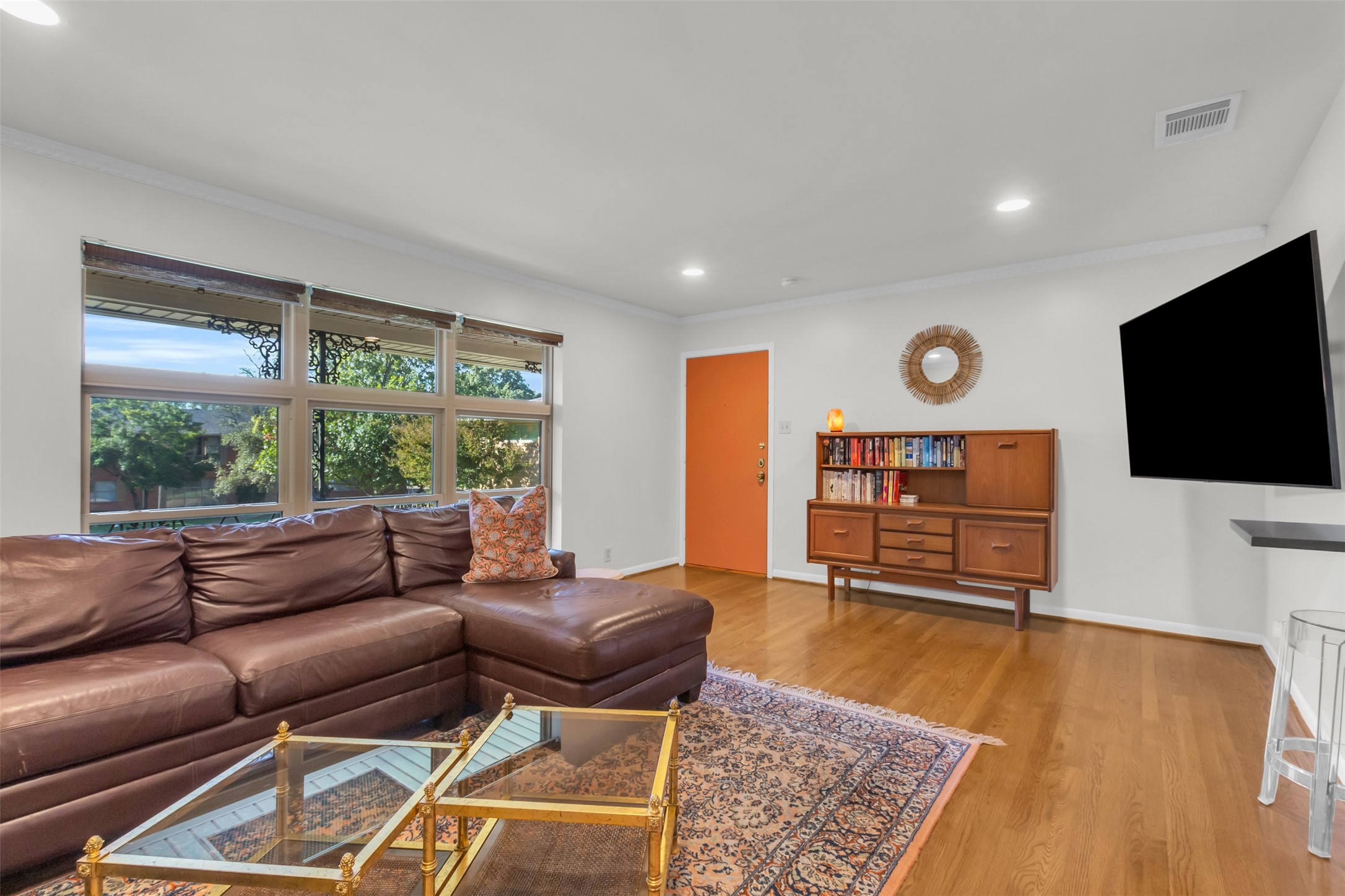 6127 Bandera Avenue Dallas TX 75225