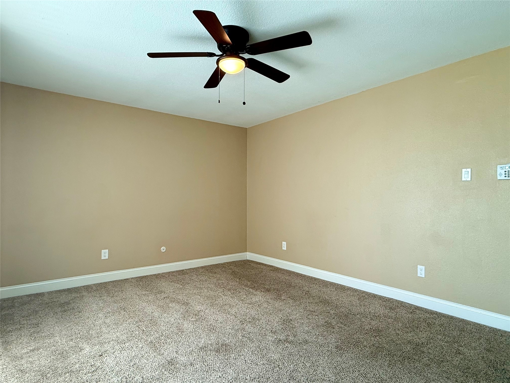 12802 Midway Road Dallas TX 75244